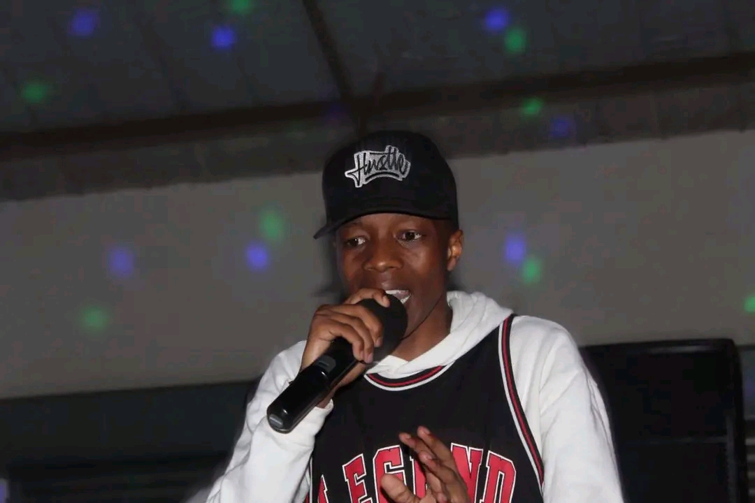 Alter Kay gallery image 1